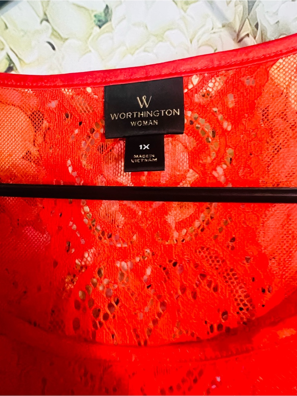 Red Lace Short-Sleeve Women’s Top - Picture 3 of 3